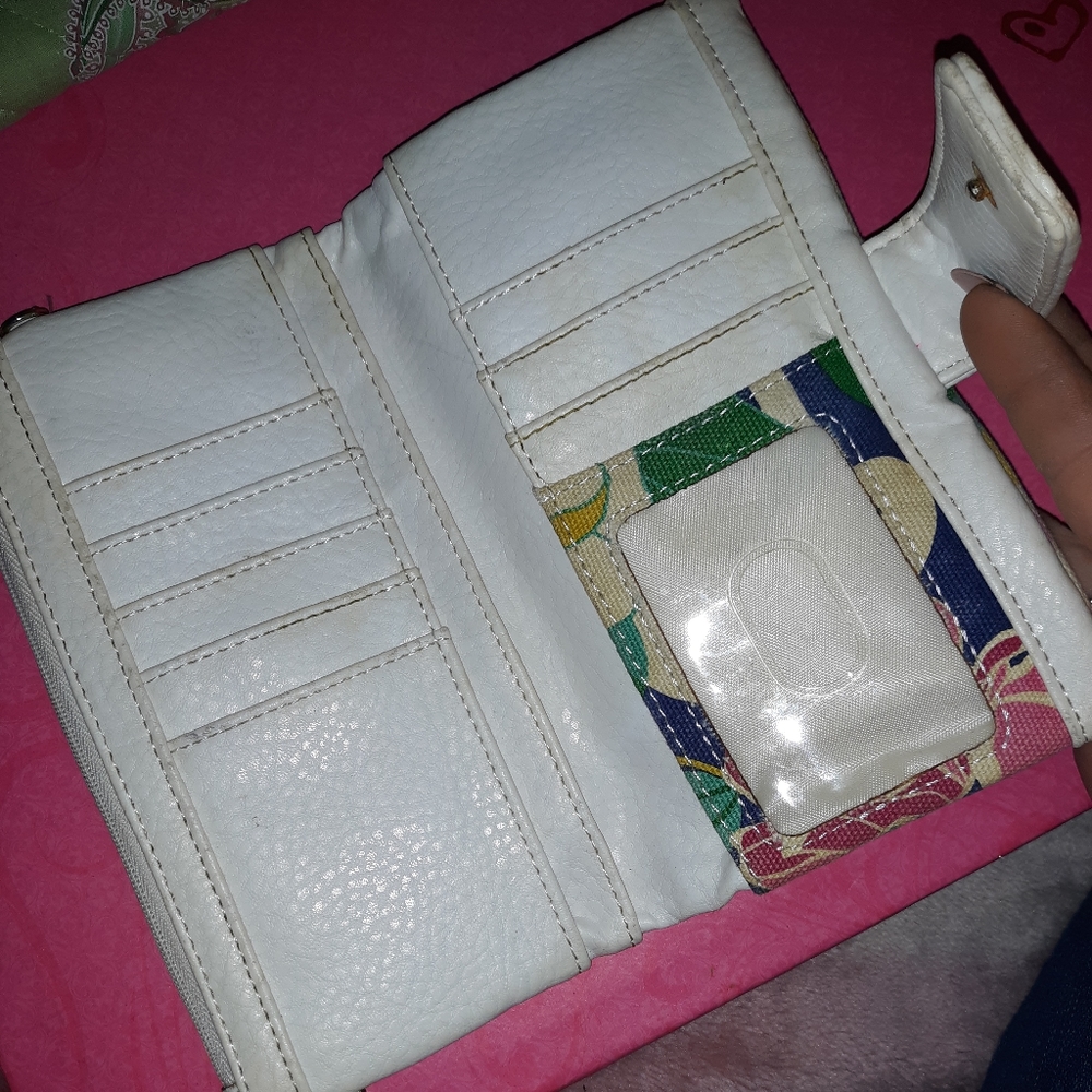 Relic Wallet - Picture 2 of 2